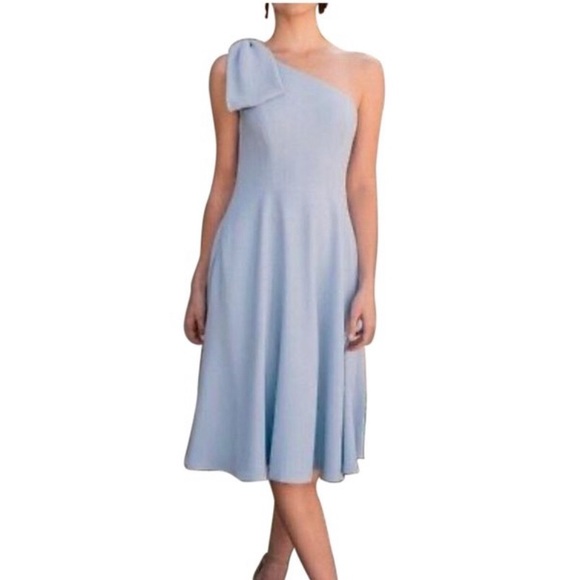 New Gal Meets Glam Yvonne One-Shoulder Mini Dress - Picture 3 of 9